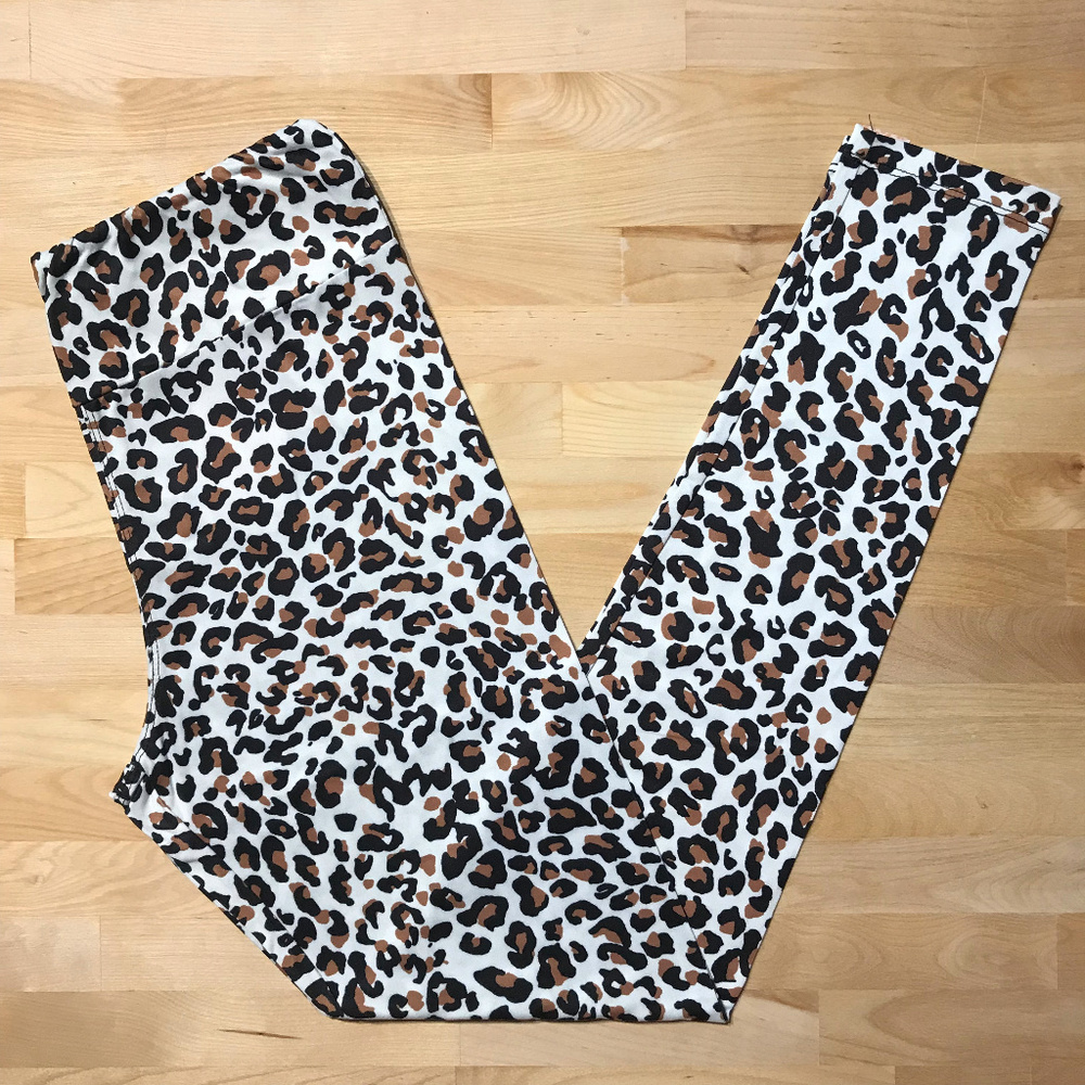 🛍 SALE 💰 Leopard print yoga waistband leggings